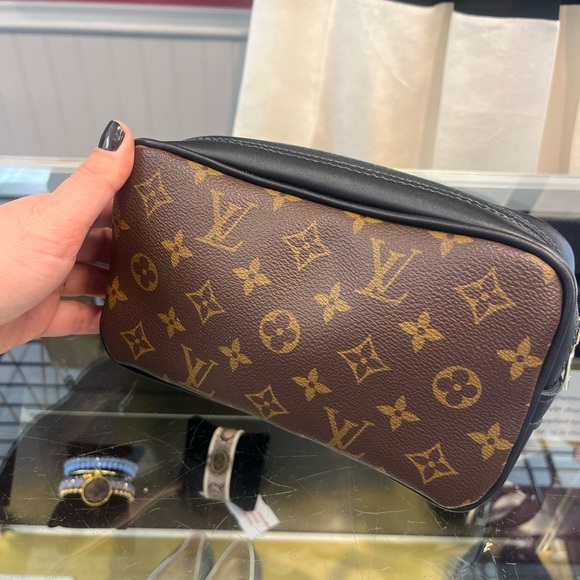 Louis Vuitton Mini Bag in Brown and Black - Picture 6 of 8